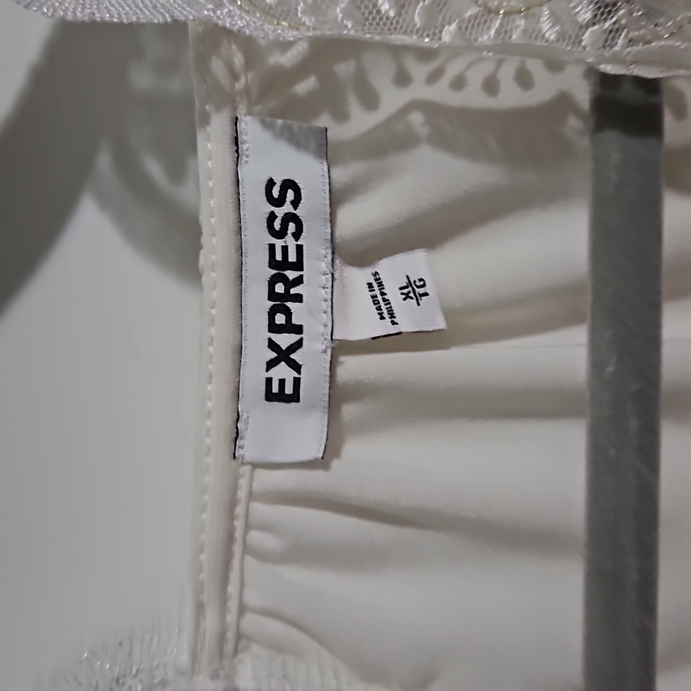 Express top - Picture 2 of 3